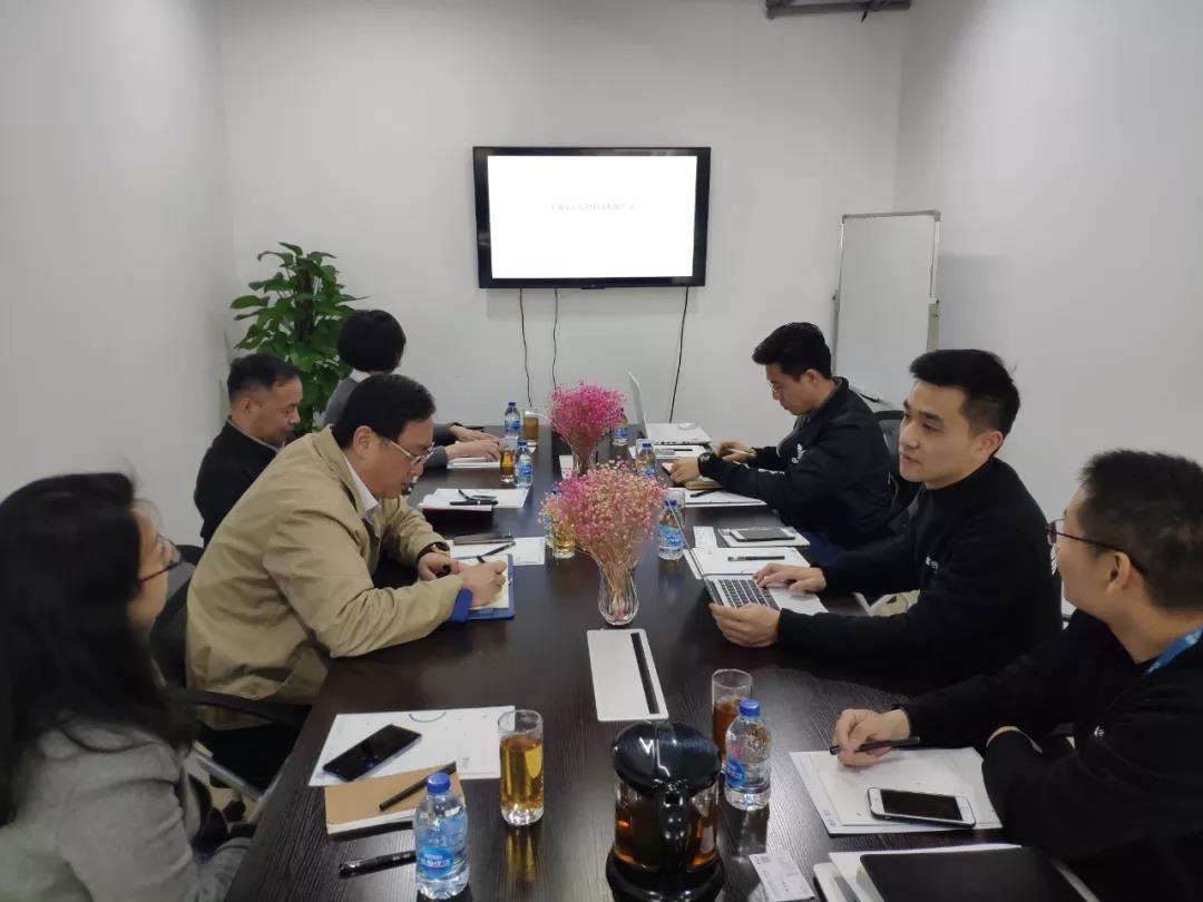 上海市經(jīng)信委何勇處長帶隊考察星谷云，政府、協(xié)會、企業(yè)三方互動，賦能中國B2B企業(yè)跨境轉(zhuǎn)型升級
